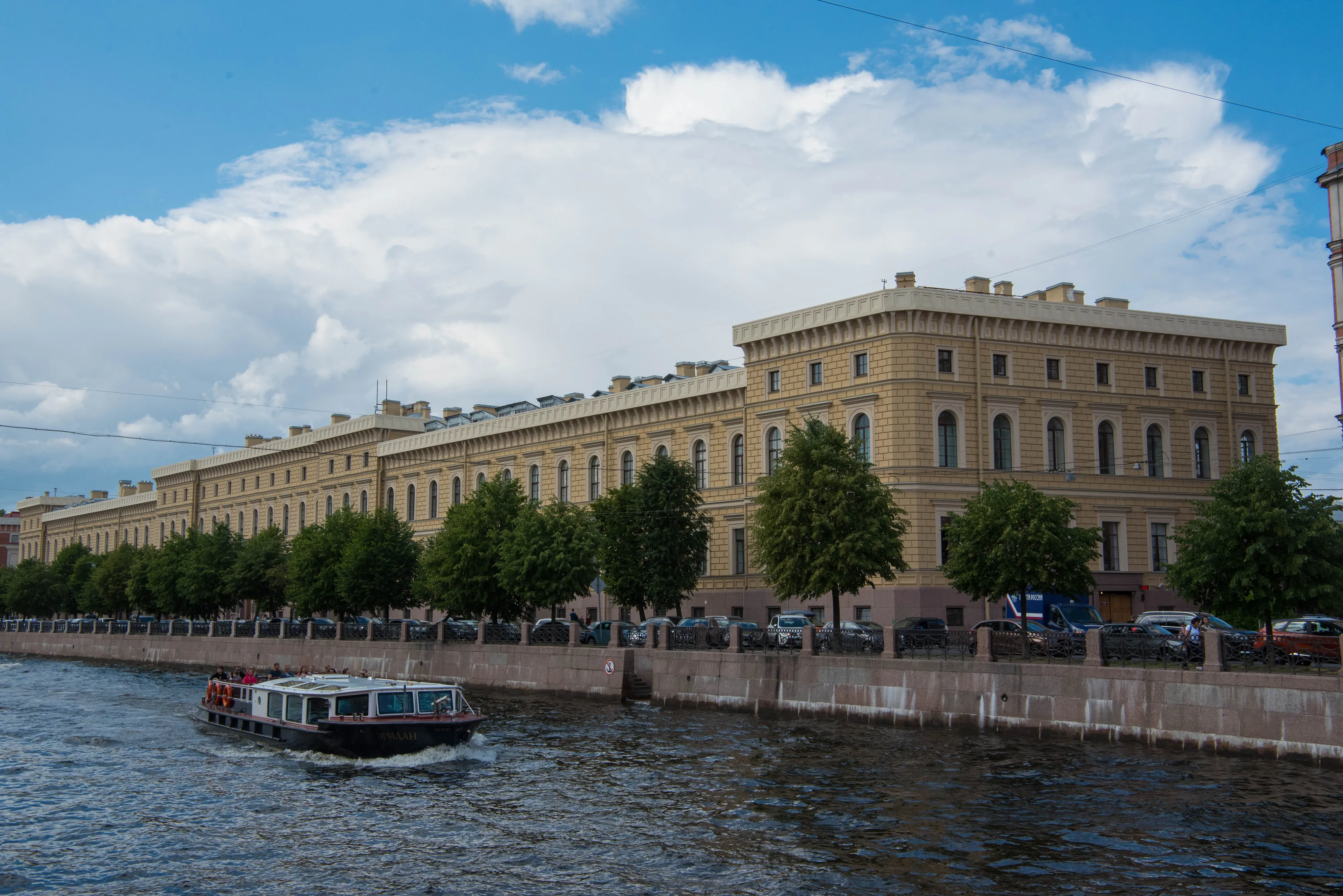 St. Petersburg Aerospace University Digitizes HR Operations for 2,000 Employees